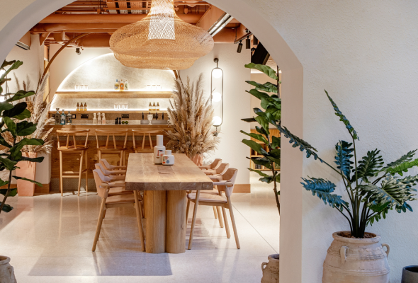 ALT Restaurant & Bar